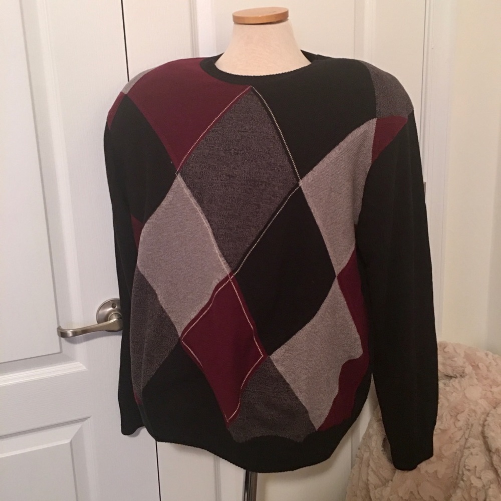 XL Long Sleeve Crewneck Sweater